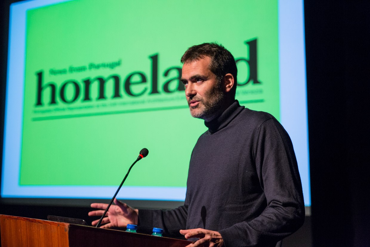 Pedro Campos Costa apresentou Homeland, publicação em formato de jornal em três edições que, ao longo do Verão de 20114, reuniu diferentes arquitectos e críticos para discutir a questão da habitação em Portugal. © Lucas Menezes