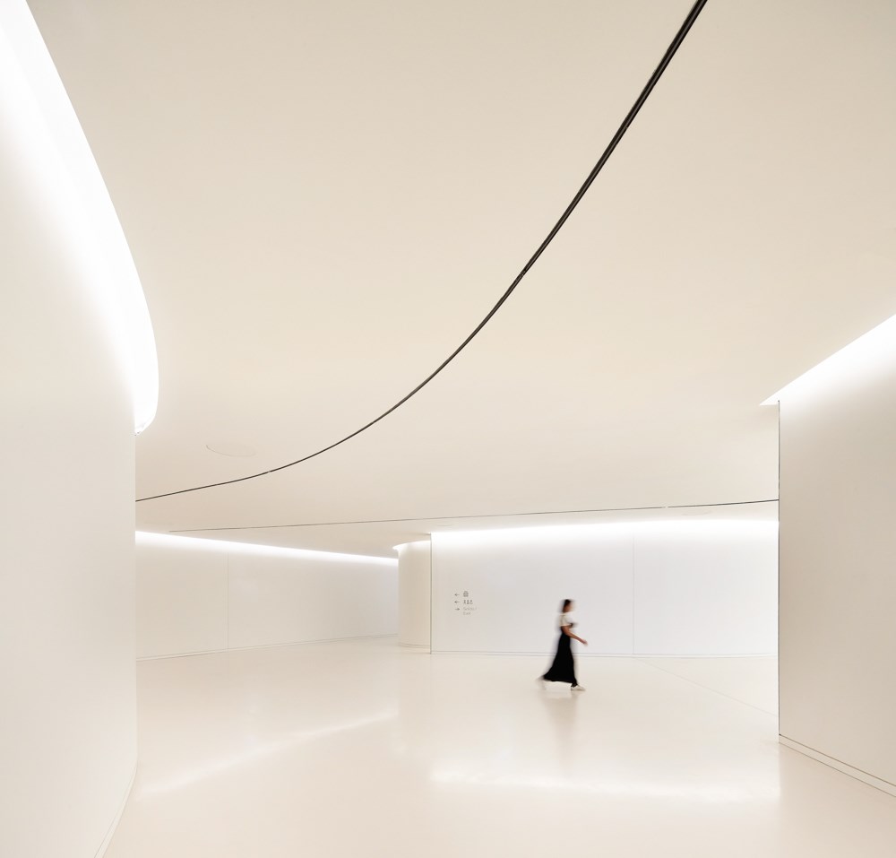 © Hufton + Crow