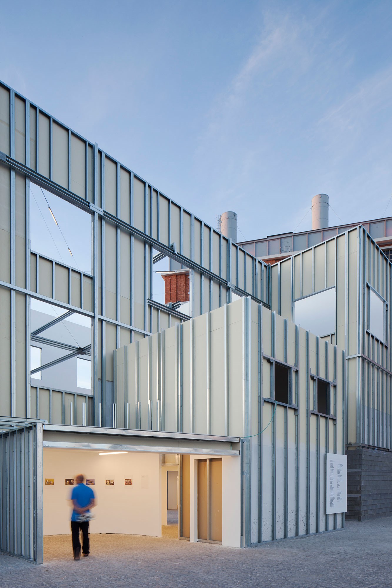 A Forma da Forma, curadoria de Diogo Seixas Lopes, conteúdos de Socks Studio
© Tiago Casanova