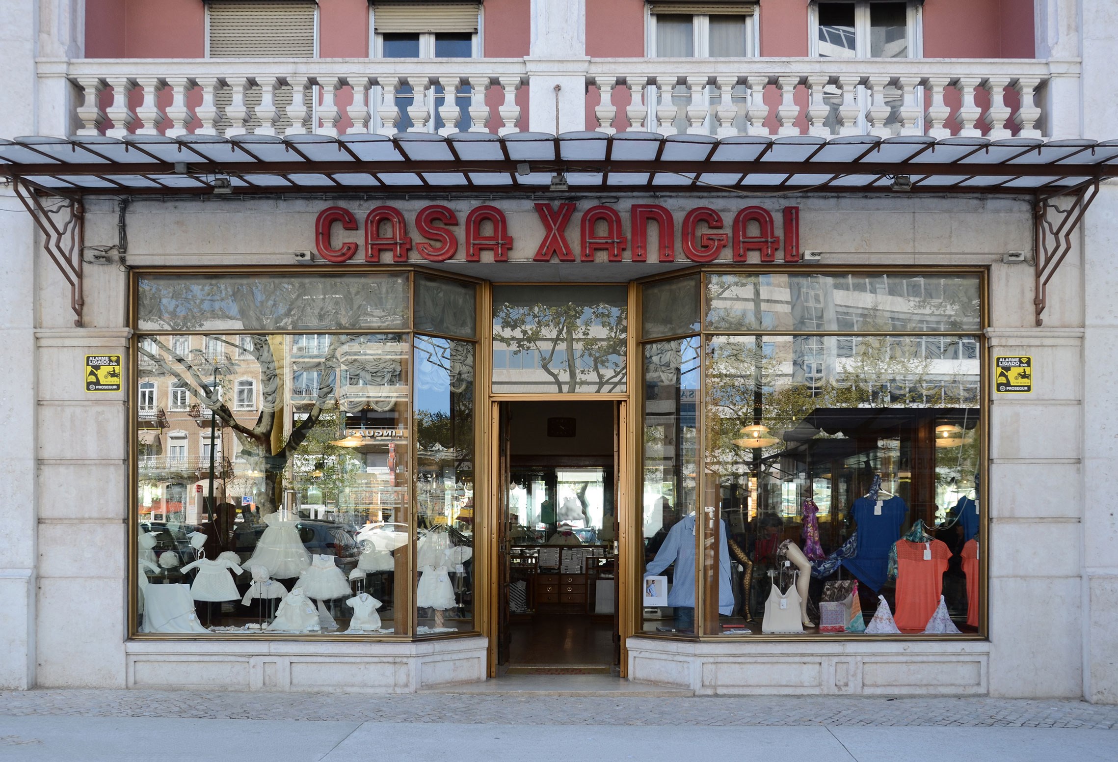 Casa Xangai, Av. da República © Paula Melâneo