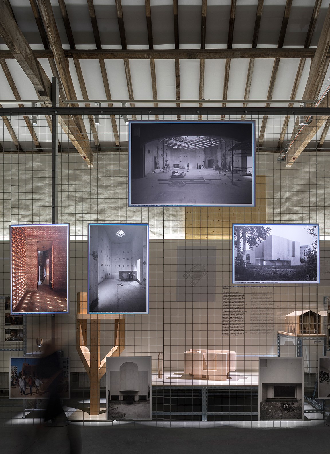 © Ivo Tavares Studio