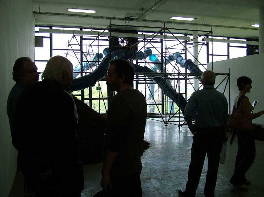 Entrada de Emergência, projecto de Pedro Bandeira  como representação portuguesa na 6ª Bienal Internacional de Arquitetura de São Paulo,  Brasil, 2005.